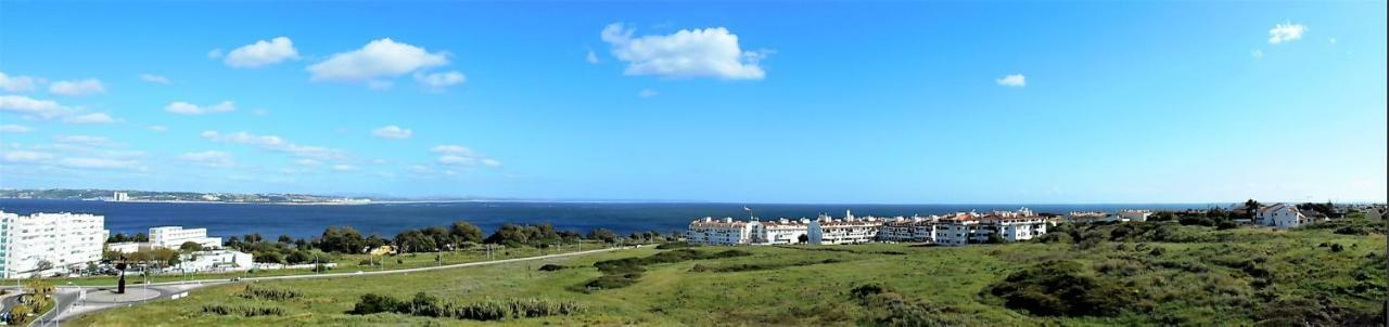 Апартаменты Window To The Sea Оэйраш Экстерьер фото